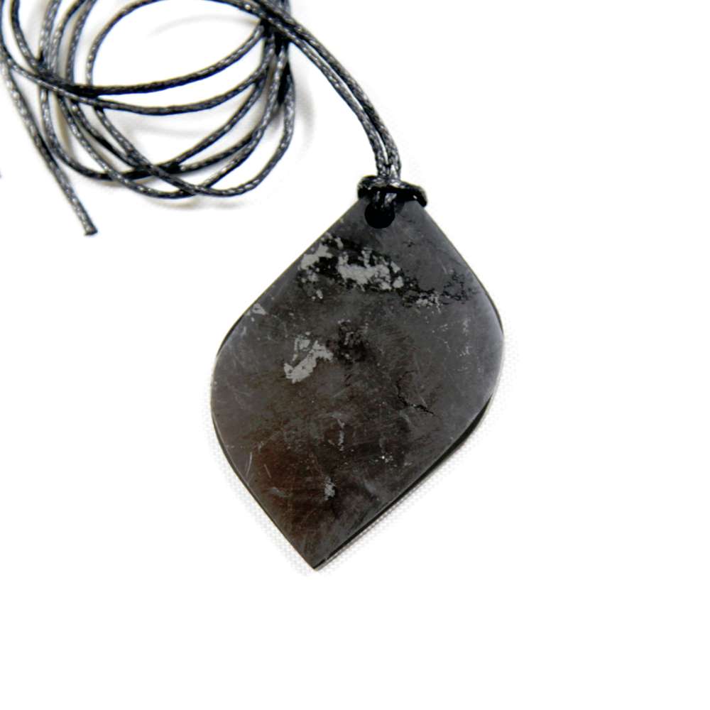 Iyashi Leaf EMF Protection Pendant - Click Image to Close